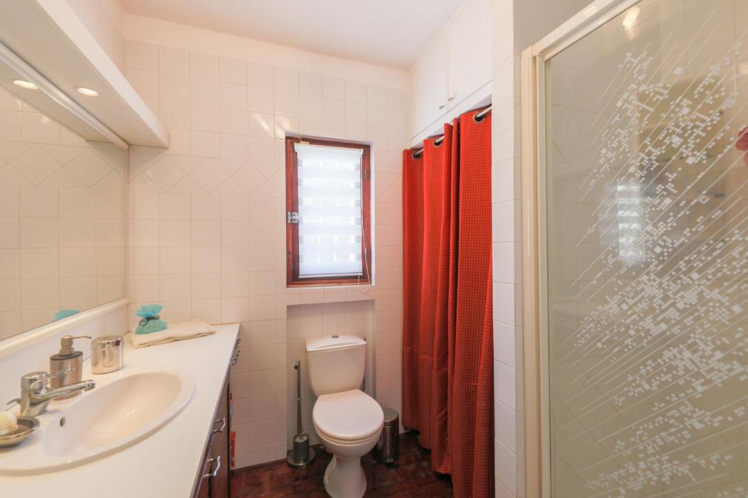 Photo of Bathroom in Porcio