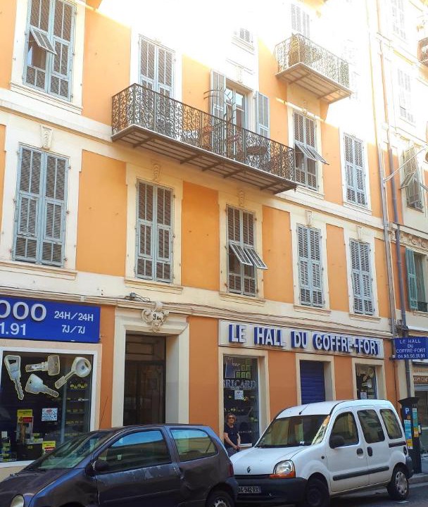 Photo of Buildings in Quartier du Port