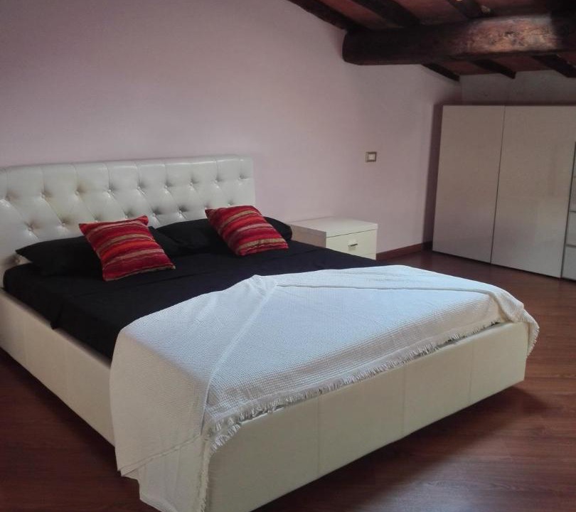 Photo of Others in Carrara
