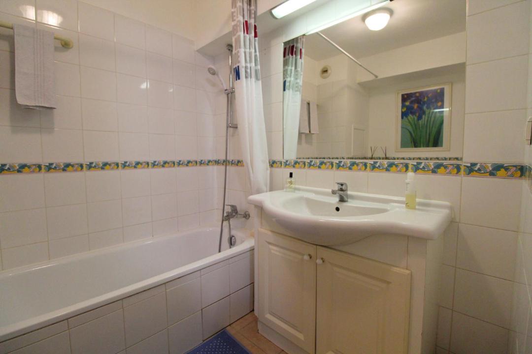 Photo of Bathroom in Beausoleil