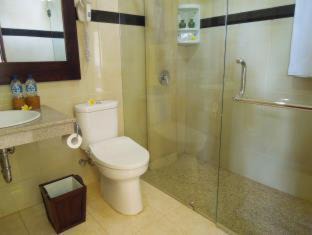 Photo of Bathroom in Pelaga
