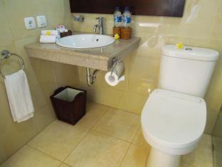 Photo of Bathroom in Pelaga