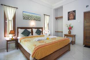 Photo of Bedroom in Sambahan