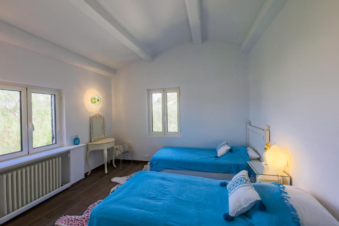 Photo of Bedroom in Mont Boron
