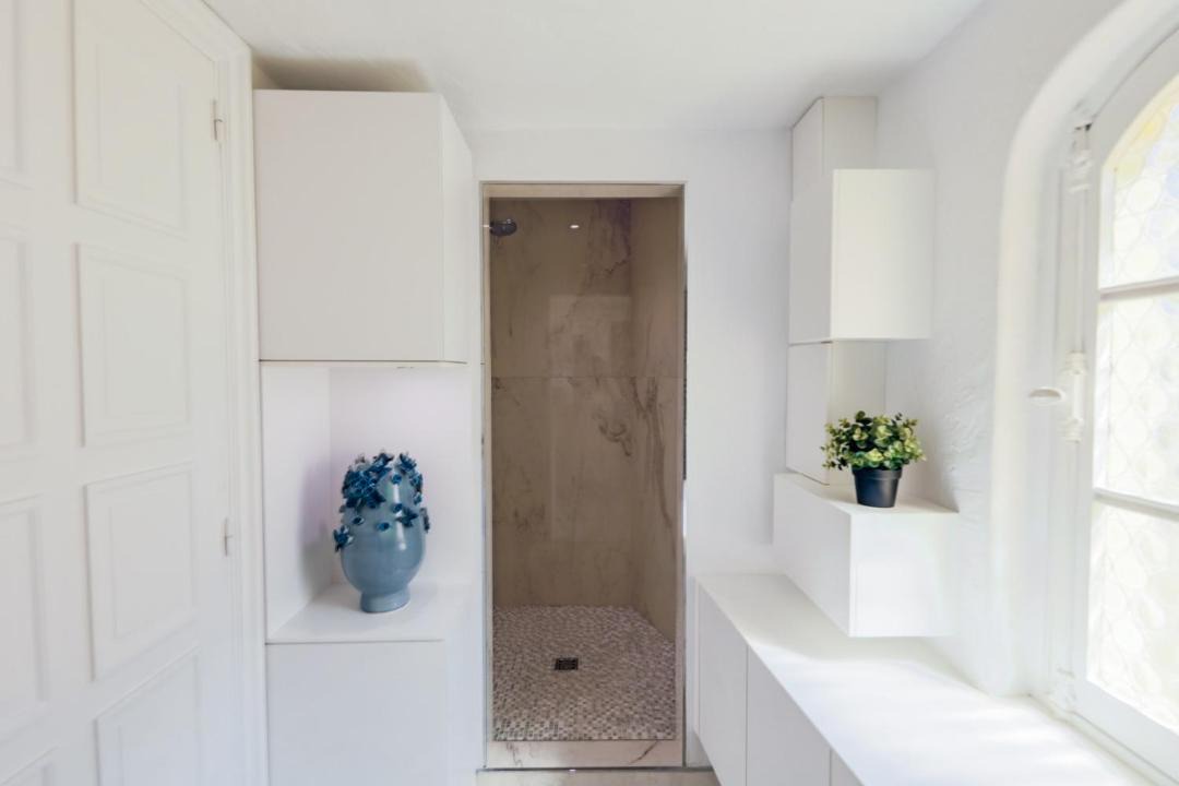 Photo of Bathroom in Mont Boron