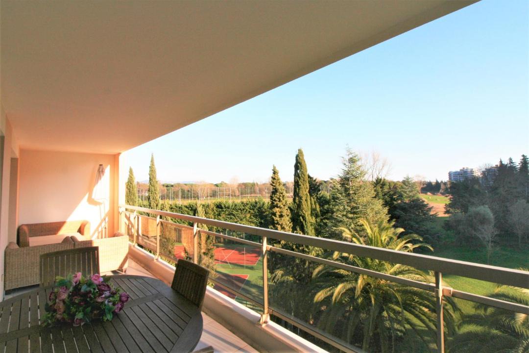 Photo of Patio Balcony in La Napoule