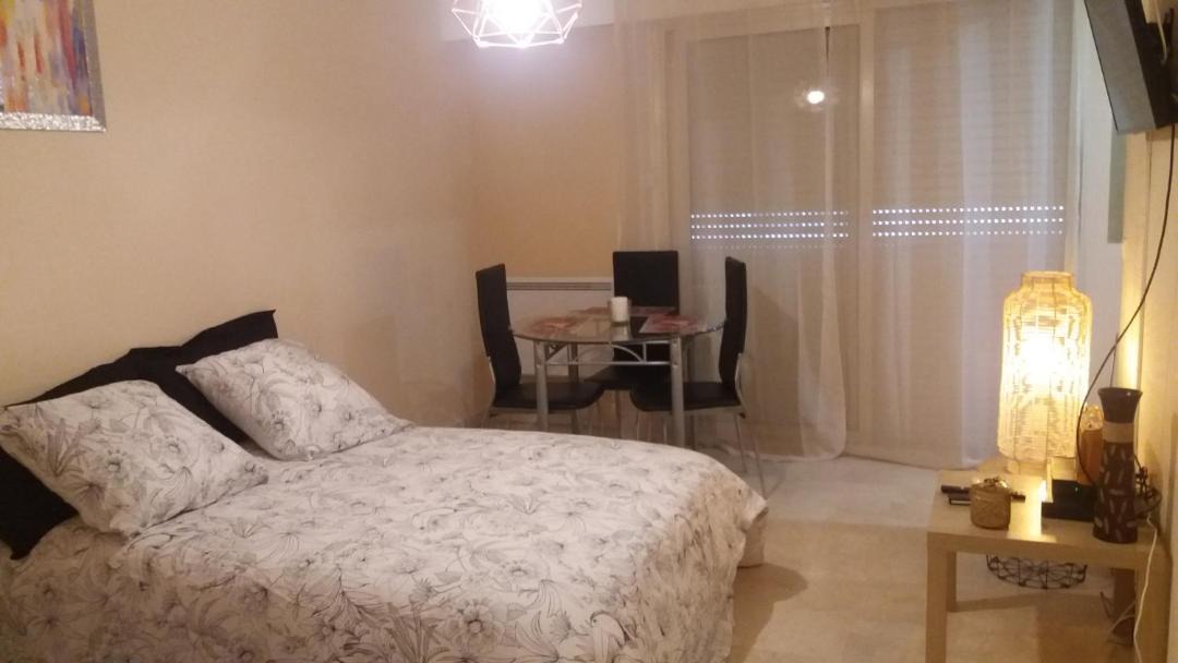 Photo of Bedroom in Juan-les-Pins