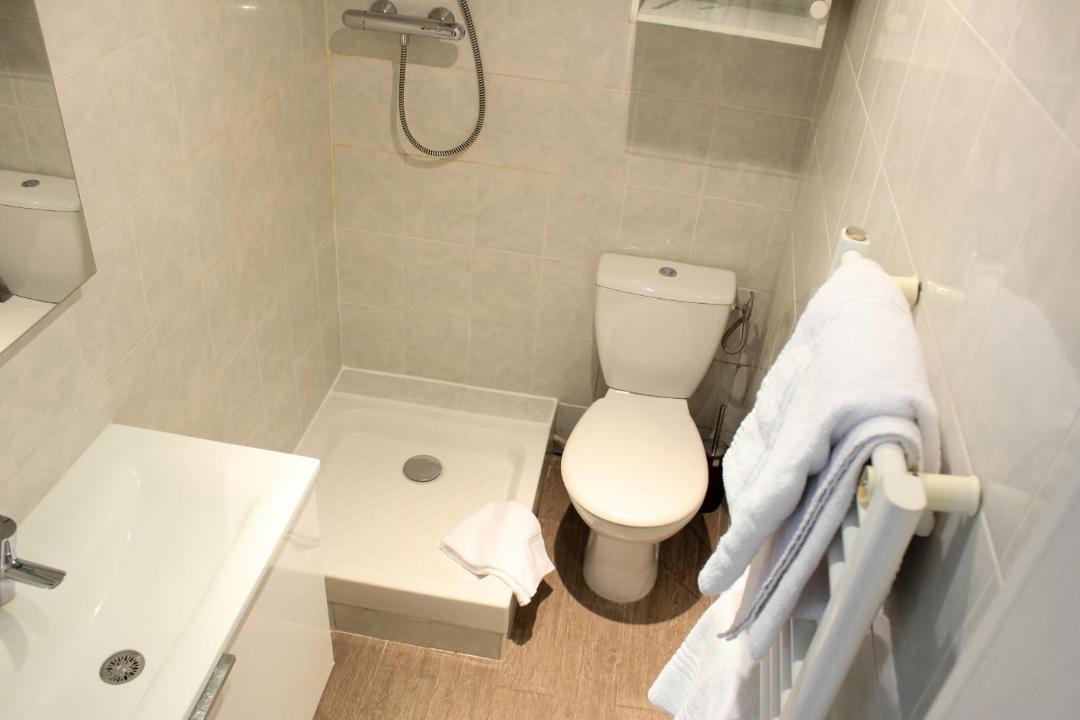Photo of Bathroom in Nice City Centre