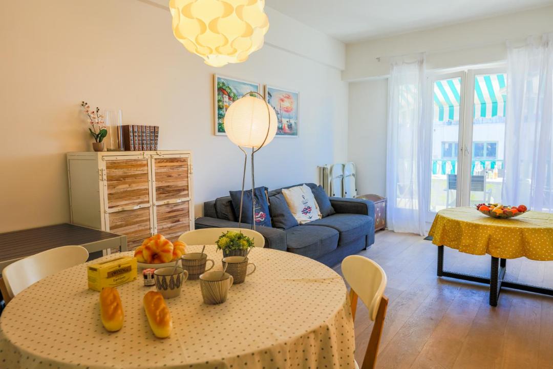 Photo of Livingroom in Gambetta