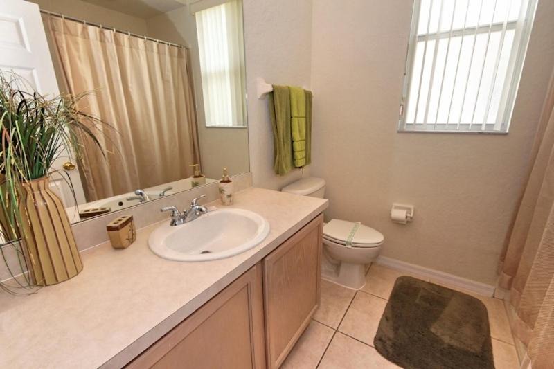 Photo of Bathroom in Highlands Reserve