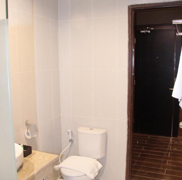 Photo of Bathroom in Metro