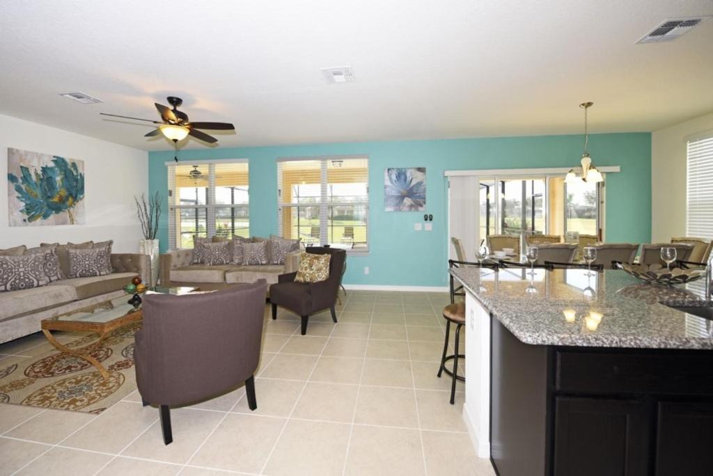 Photo of Livingroom in West Haven