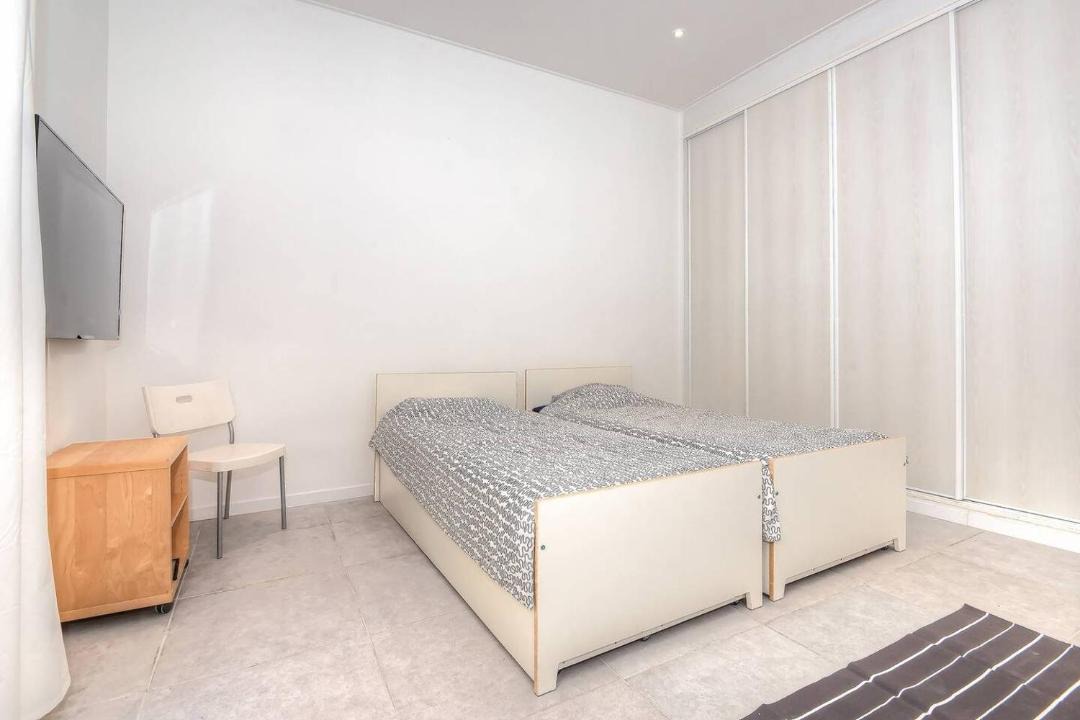 Photo of Bedroom in Cannes City Centre