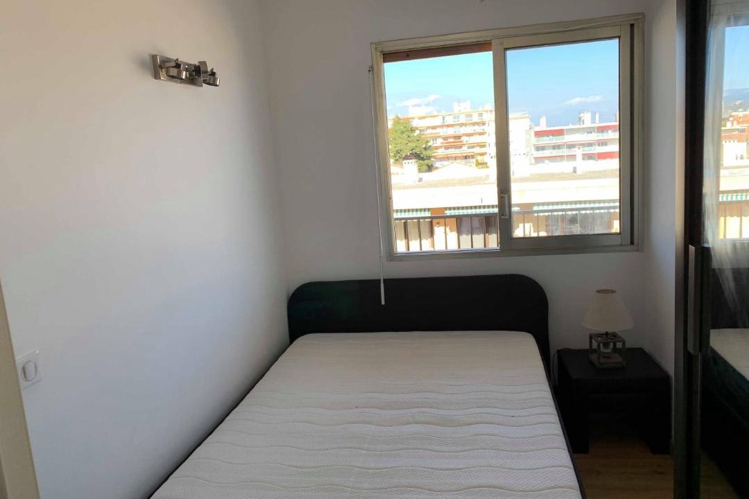 Photo of Bedroom in Plaine de la Brague