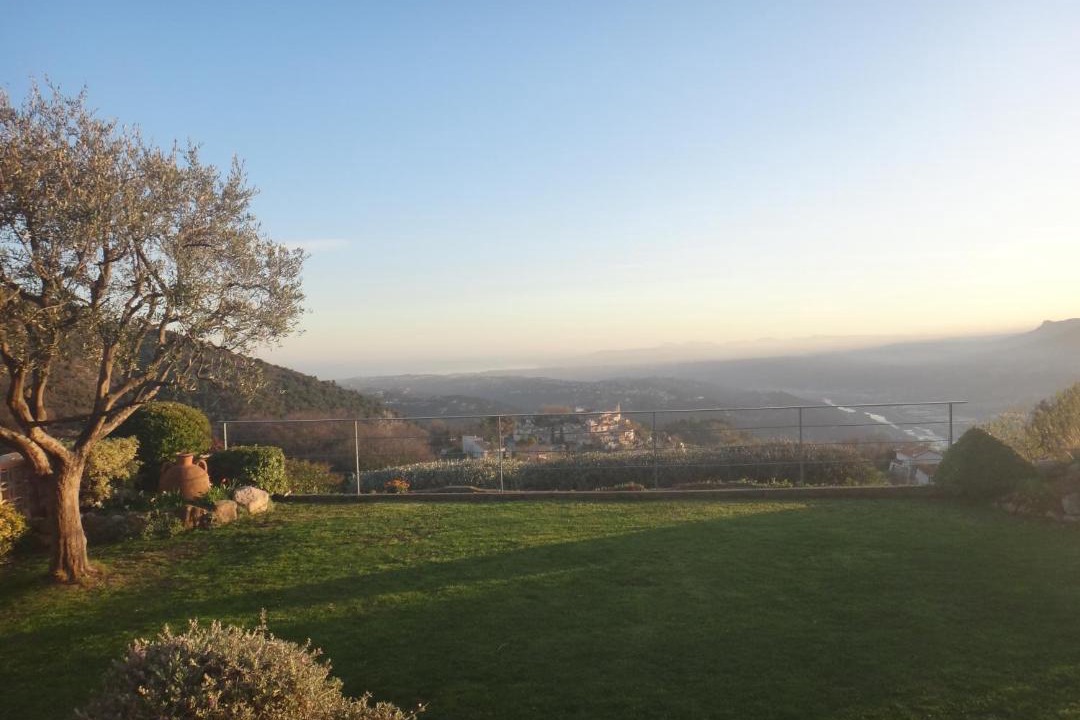 Photo of Outdoor in Aspremont