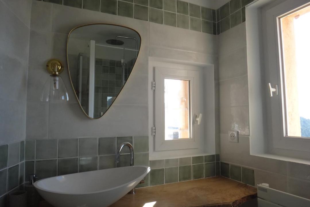 Photo of Bathroom in Aspremont