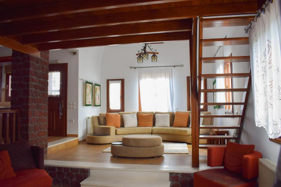 Photo of Livingroom in Karterados