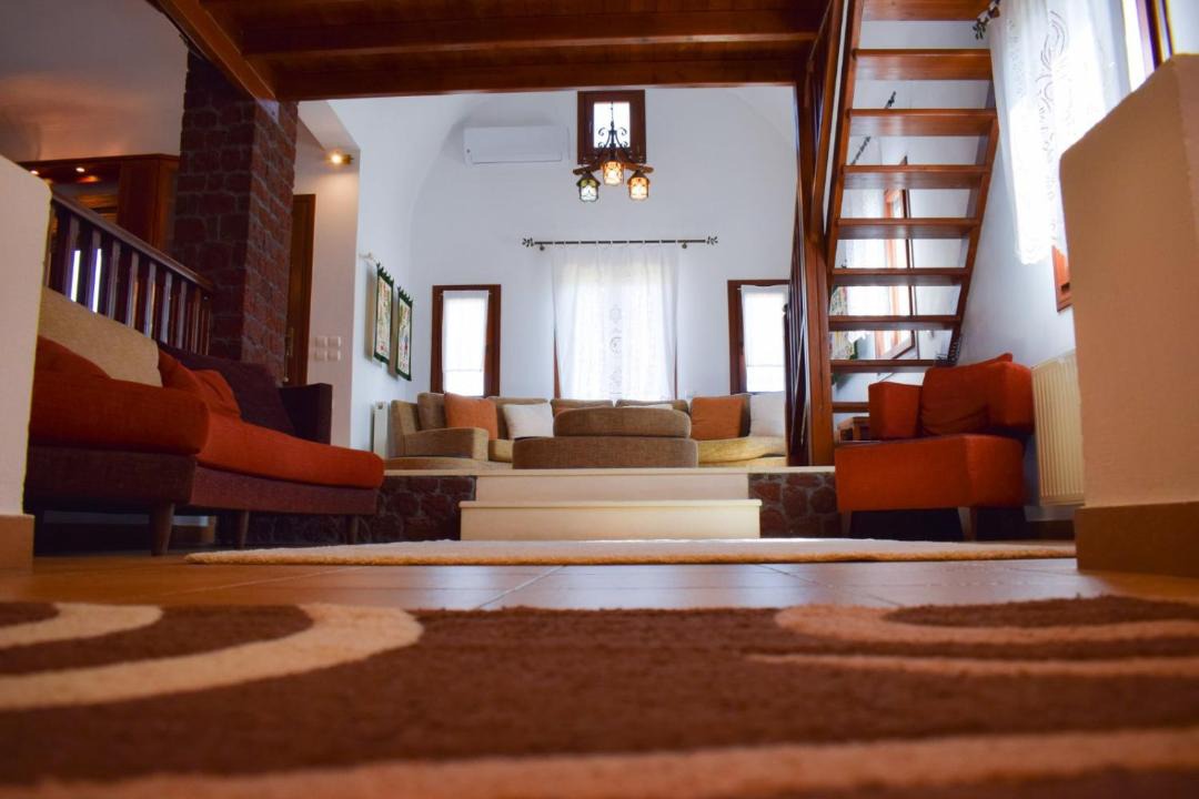 Photo of Livingroom in Karterados