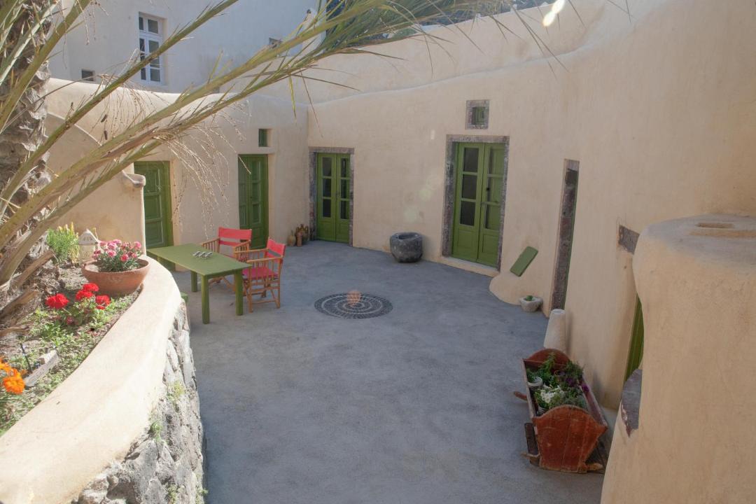 Photo of Others in Akrotiri