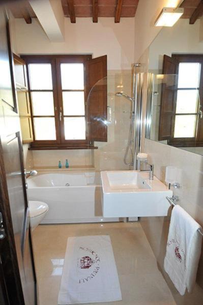 Photo of Bathroom in Massarosa