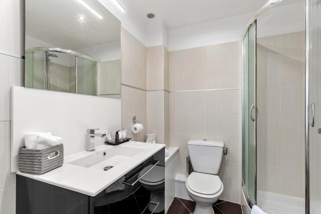 Photo of Bathroom in Cannes City Centre