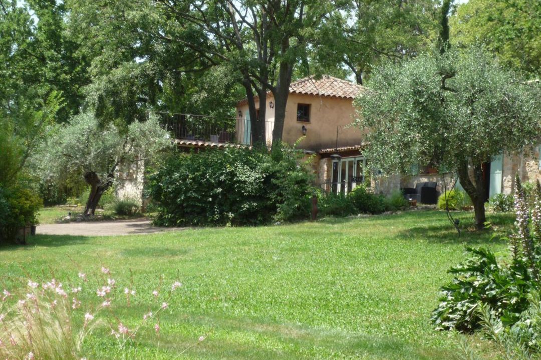 Photo of Buildings in Montauroux