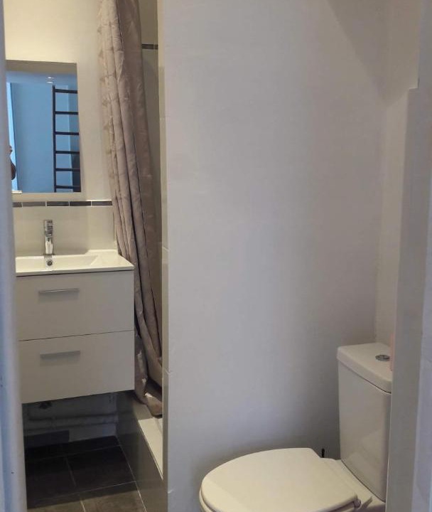 Photo of Bathroom in Vernier