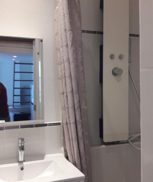 Photo of Bathroom in Vernier