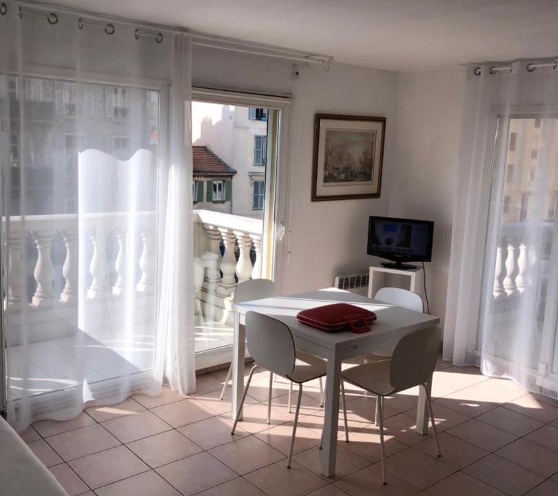 Photo of Livingroom in Les Baumettes