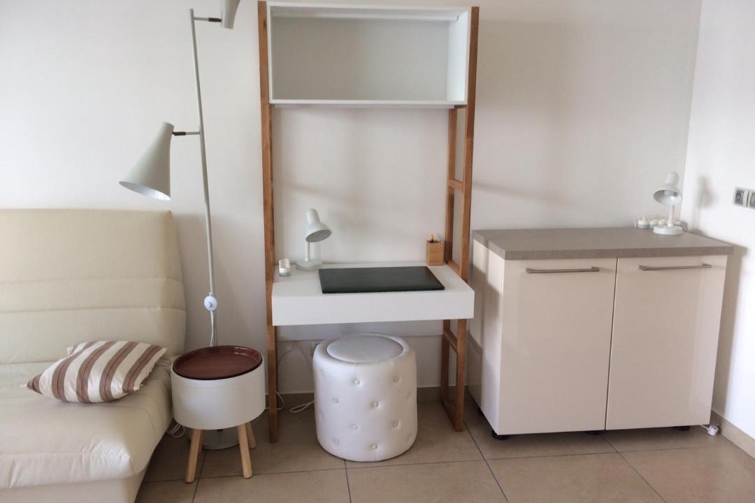 Photo of Bathroom in California - Pezou