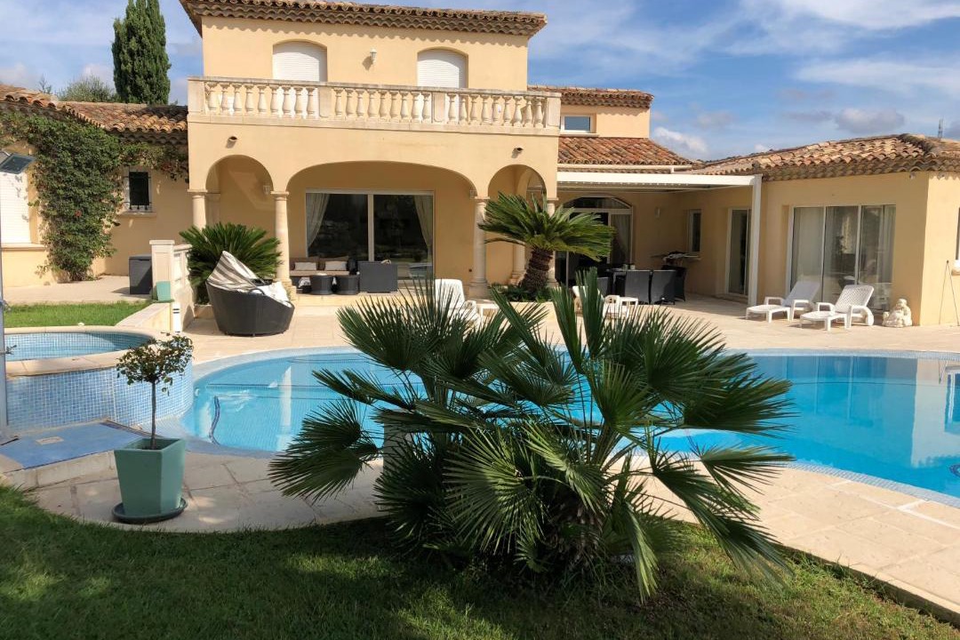 Photo of Outdoor in Sainte-Maxime