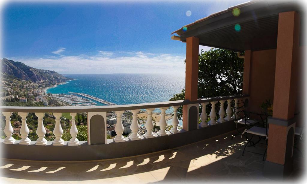 Photo of Patio Balcony in Menton