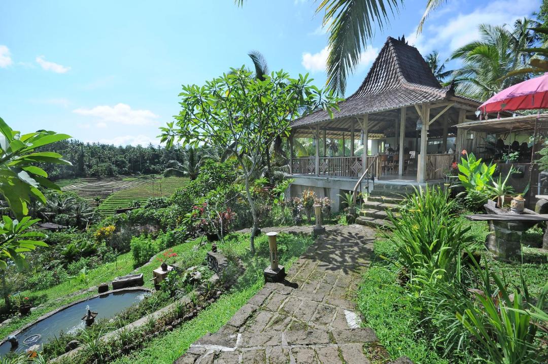Photo of Others in East Selemadeg