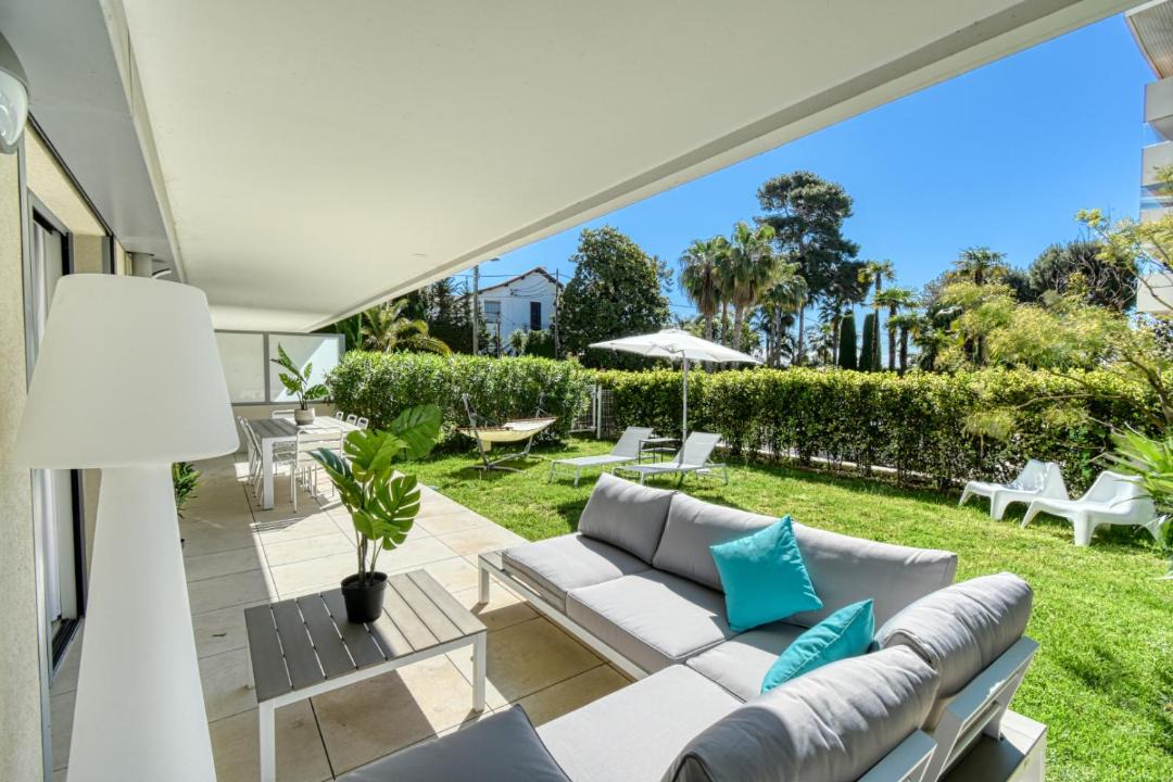 Photo of Patio Balcony in Pointe Croisette