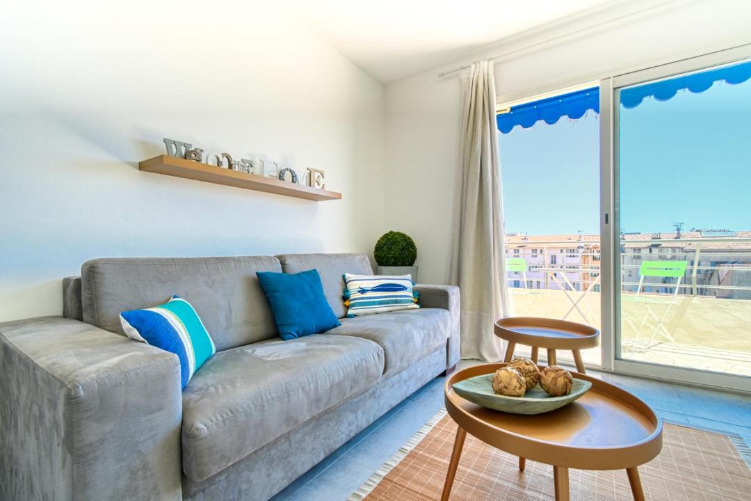 Photo of Livingroom in Cannes City Centre