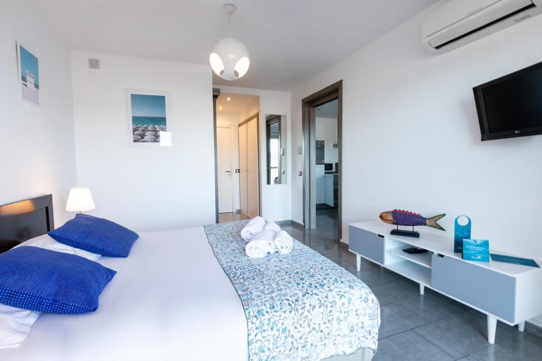 Photo of Others in Juan-les-Pins