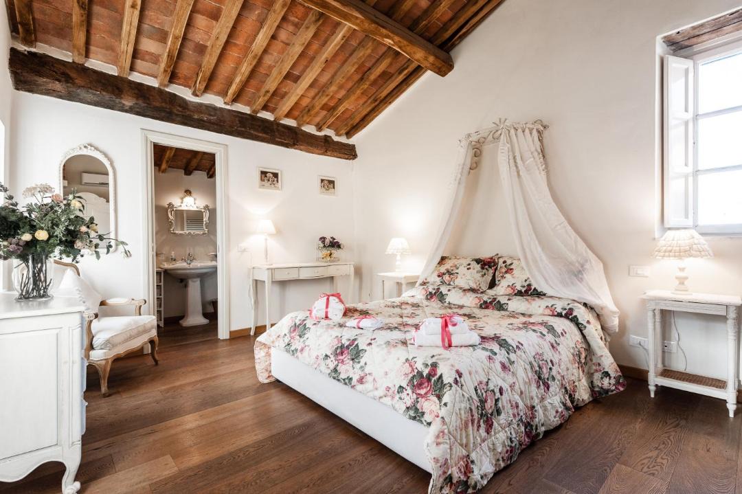 Photo of Bedroom in Lucca Historical Center