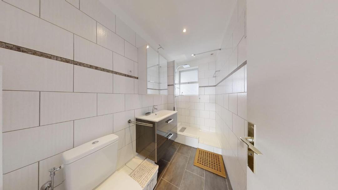 Photo of Bathroom in Villeneuve Loubet Beach