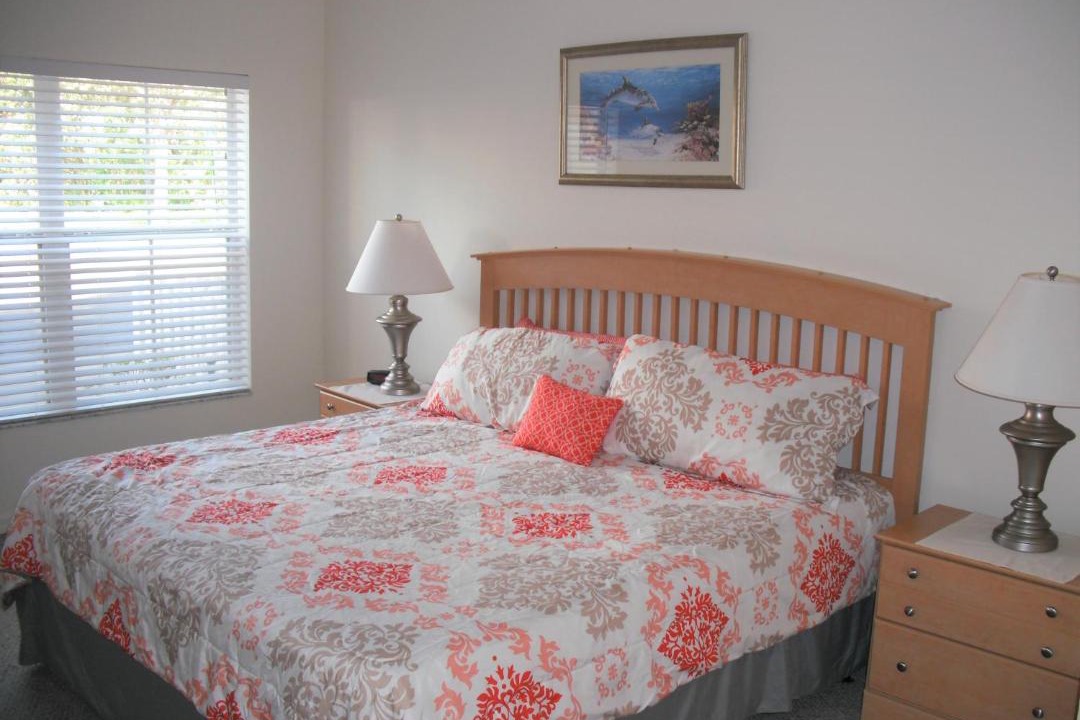 Photo of Bedroom in Venetian Bay Villages