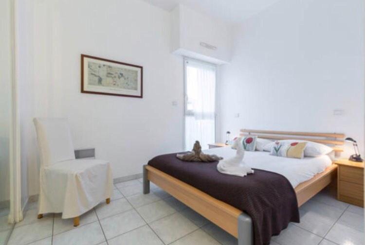 Photo of Bedroom in Cap-Ferrat