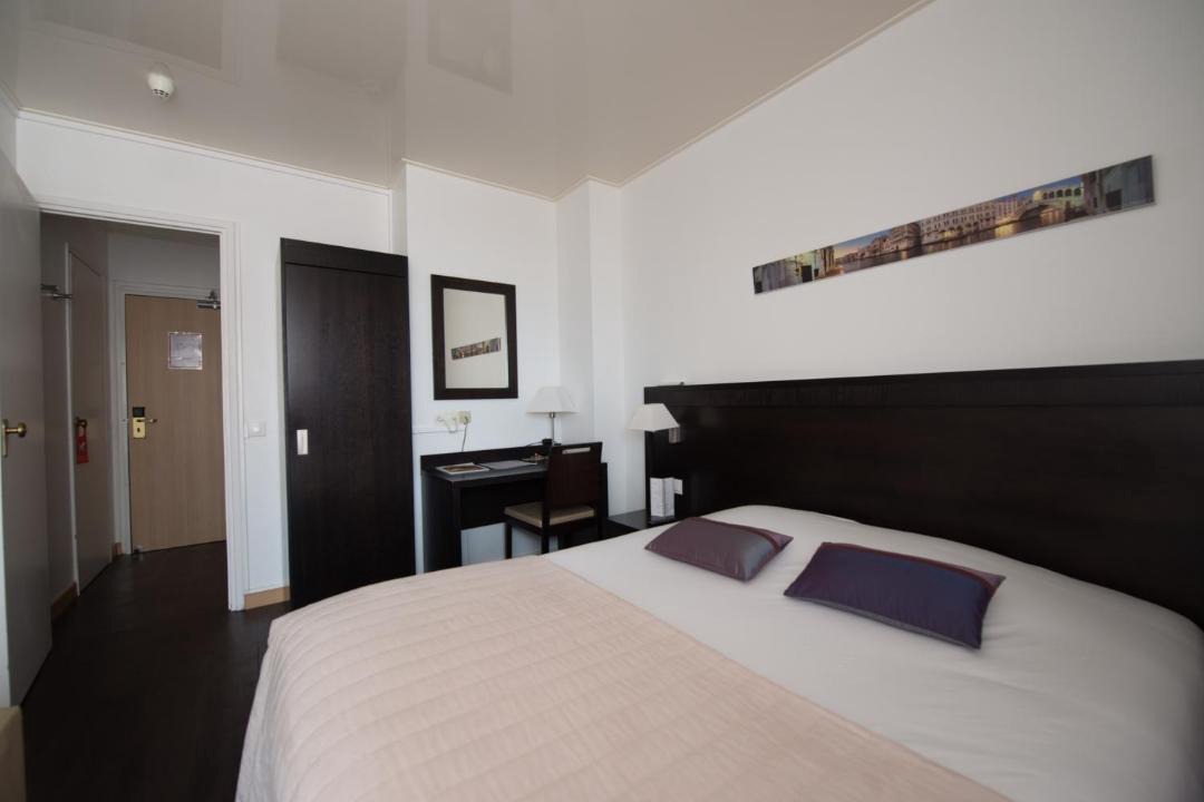 Photo of Bedroom in Beaulieu-sur-Mer