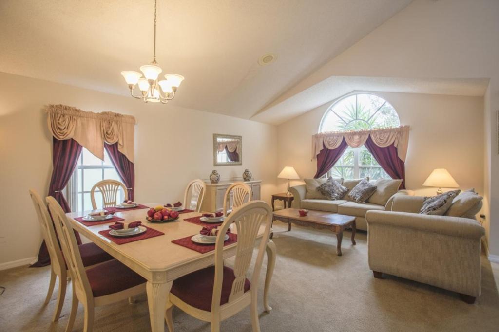 Photo of Livingroom in West Kissimmee