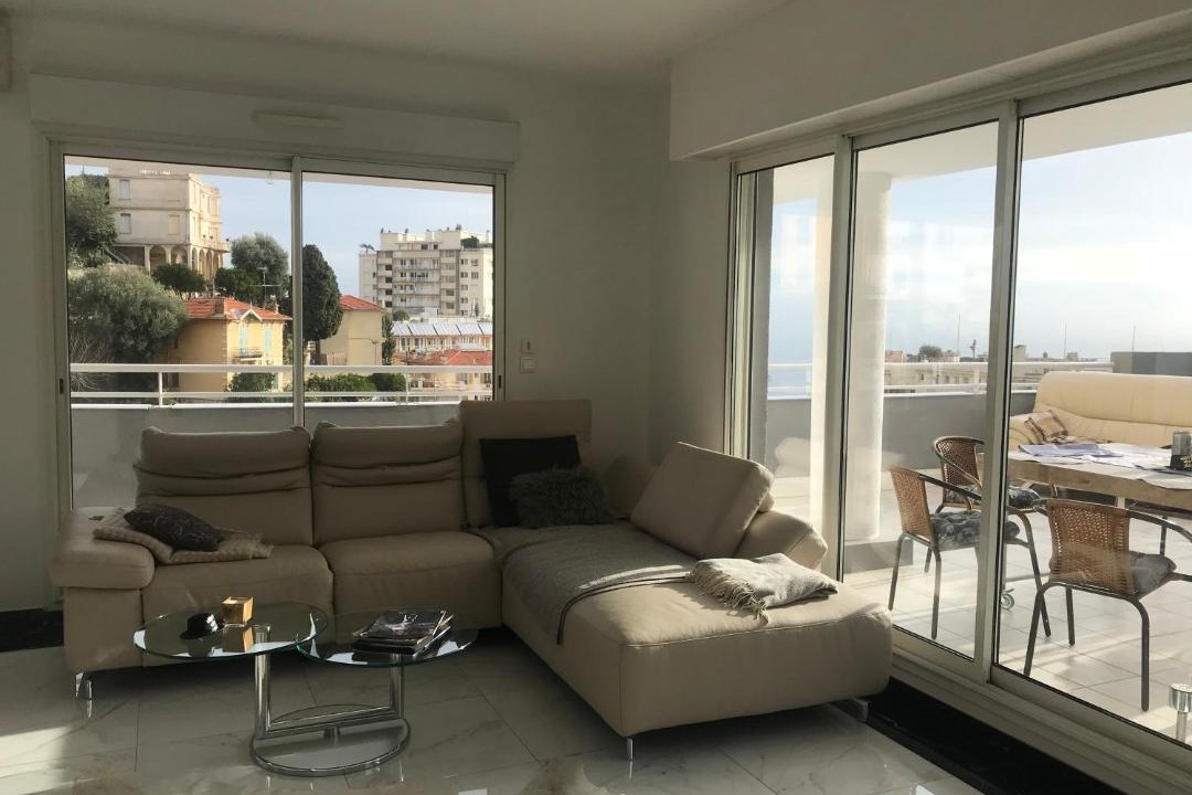 Photo of Livingroom in Beausoleil
