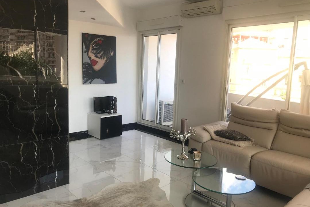 Photo of Livingroom in Beausoleil