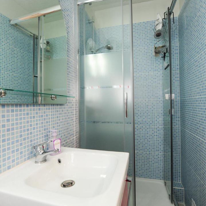 Photo of Bathroom in Gambetta