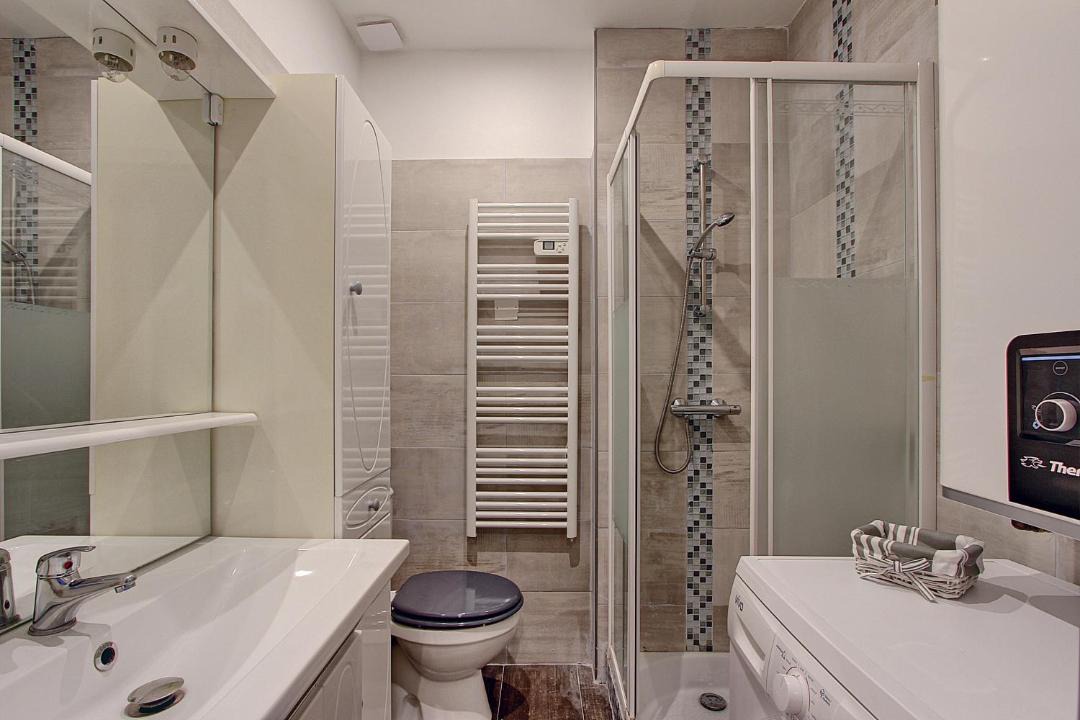 Photo of Bathroom in Juan-les-Pins