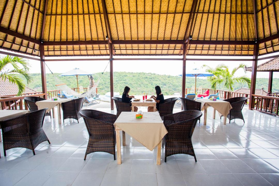 Photo of Patio Balcony in Mushroom Bay
