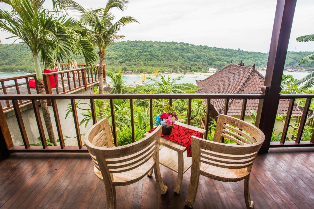 Photo of Patio Balcony in Mushroom Bay
