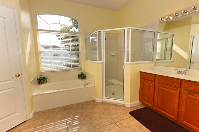 Photo of Bathroom in Highlands Reserve