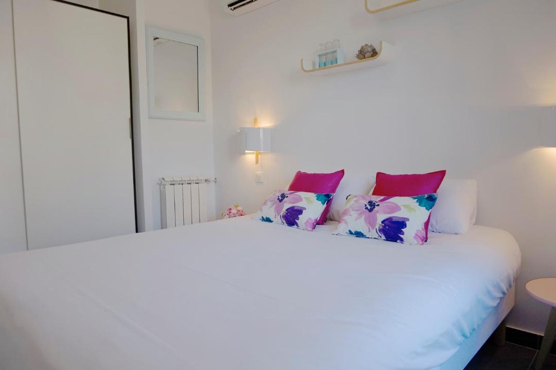 Photo of Bedroom in Beaulieu-sur-Mer